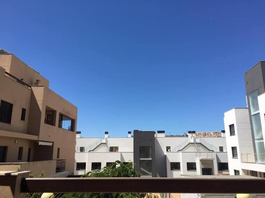 Modern 1 Bedroom Apartment, In لا كالا ذي ميخاس المظهر الخارجي الصورة