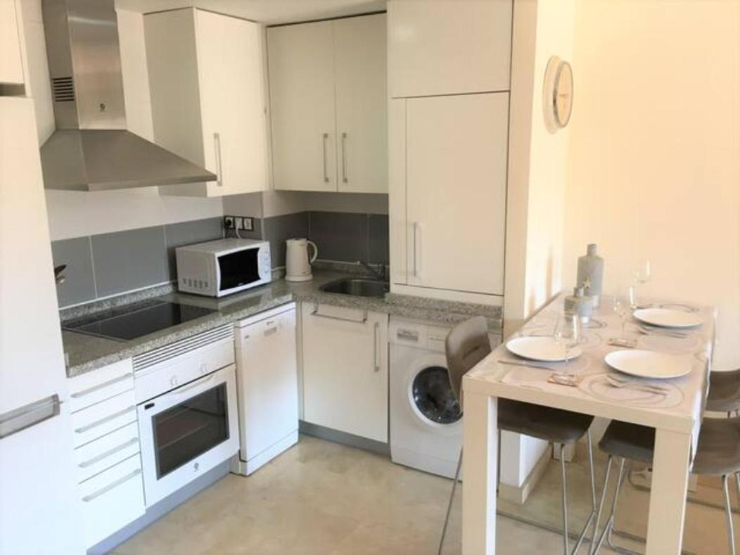 Modern 1 Bedroom Apartment, In لا كالا ذي ميخاس المظهر الخارجي الصورة